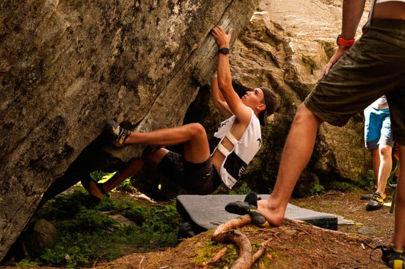Battle of Veko - Bouldering
